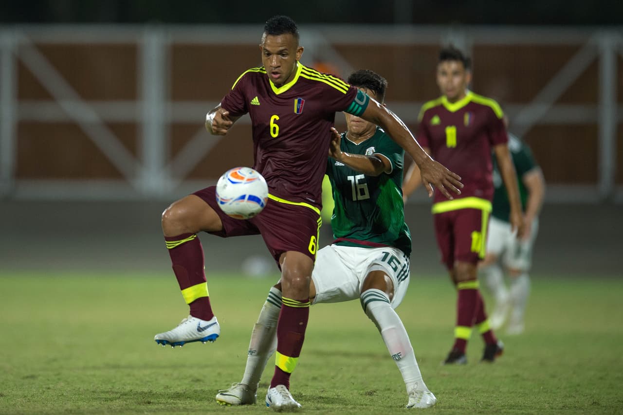El capitán venezolano Ágnel Florez fue otro de los jugadores clave de Venezuela durante el juego.