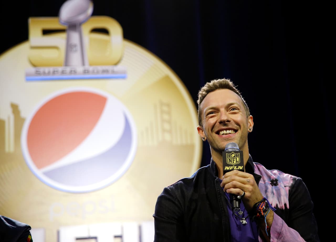 La banda británica, liderada por Chris Martin, hicieron su presentación en conferencia de prensa para dar algunos detalles de su presentación del medio tiempo del Super Bowl 50. Checa las imágenes.