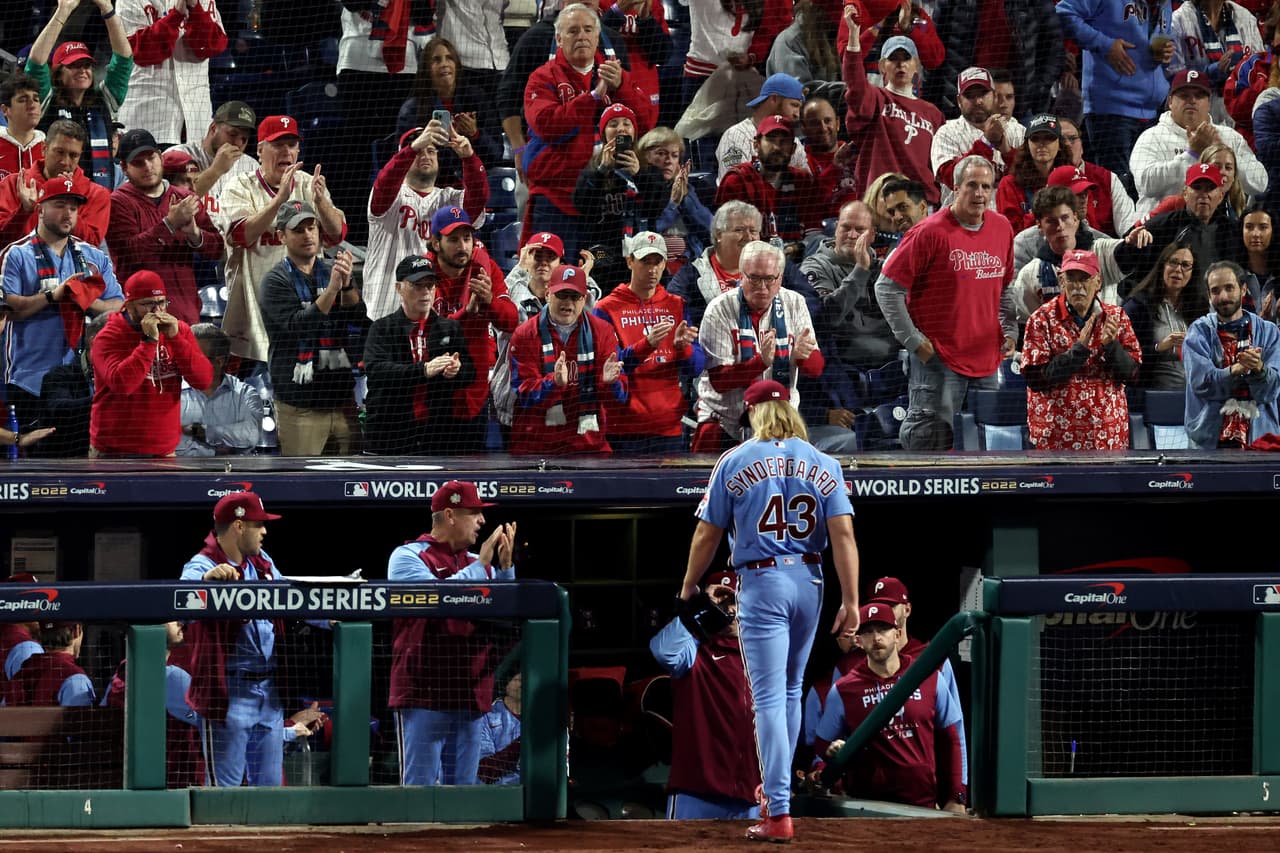 Astros volverá a Houston con ventaja de 3-2 en la Serie Mundial y con la oportunidad de ganar el título a Philadelphia Phillies en casa.