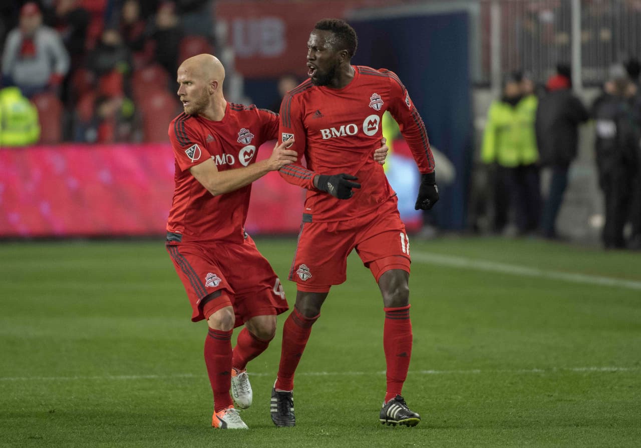 Bradley y Altidore, piezas clave en Toronto y Estados Unidos.
