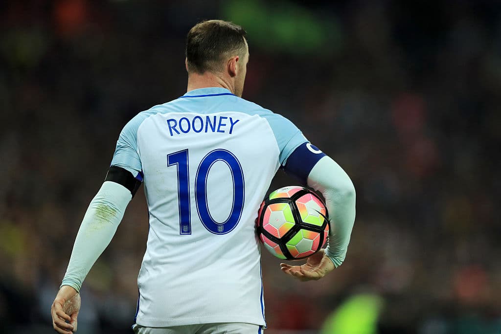Wayne Rooney dejó la concentración de Inglaterra por lesión
