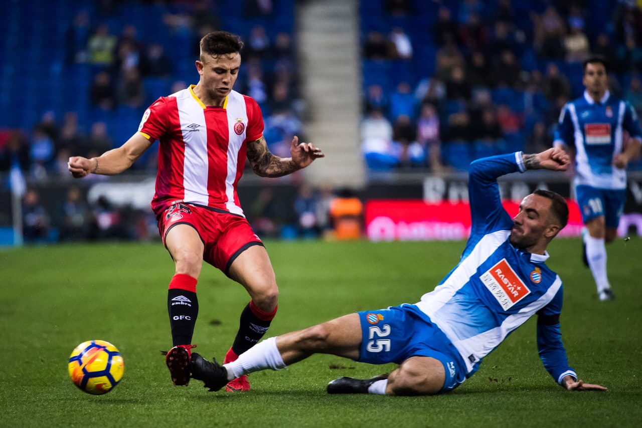 Pablo Maffeo, jugador de Manchester City que estaba cedido a Girona, militará con Stuttgart, con el que firmó un acuerdo por 10 millones de euros hasta 2023.