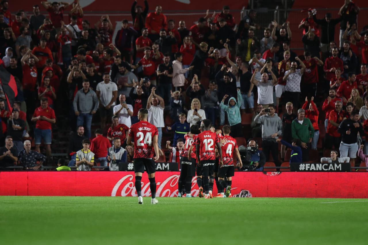 El Mallorca del técnico mexicano Javier Aguirre, expulsado al 90+2', empató 1-1 ante el Espanyol en la Jornada 12 de LaLiga.