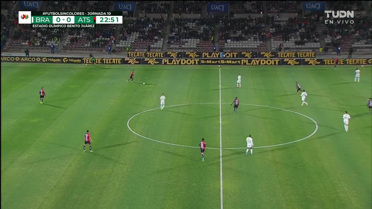 ¡GOOOL! Julián Quiñones anota para Atlas.