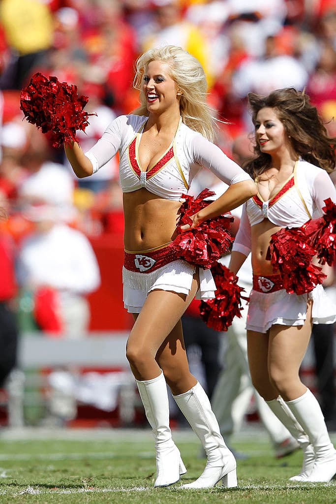 Kansas City Chiefs es un equipo sólido en ambos lados de la pelota y buscaran alcanzar el Super Bowl con el ánimo de sus fieles porristas