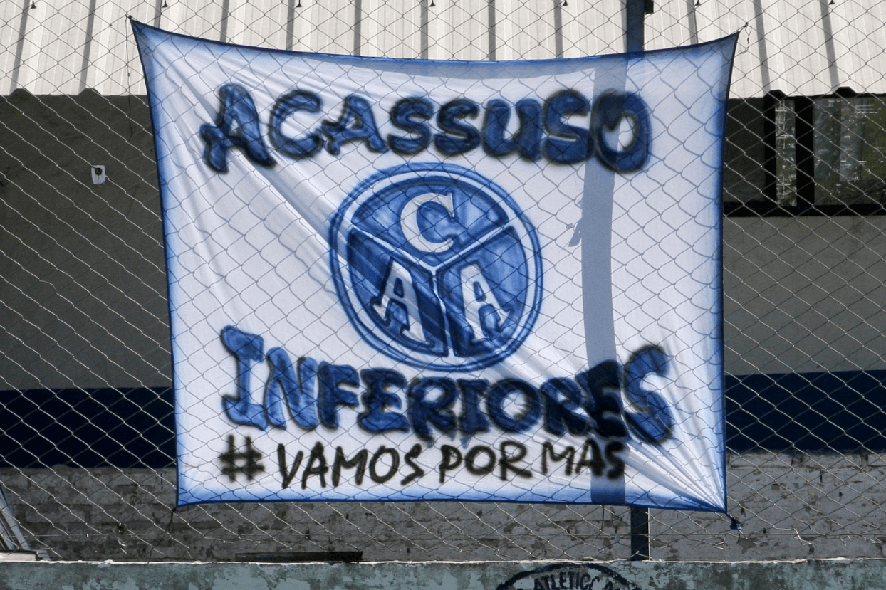 Club Acasssuso.