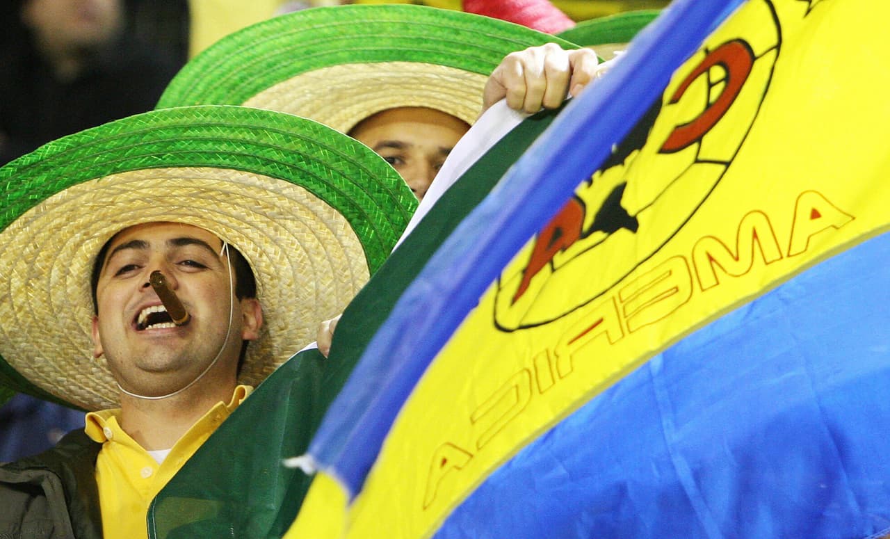 Desde la creación de una porra que se volvió clásica, hasta un terrible susto por caerles un rayo mientras viajaban a Sudamérica, las Águilas han cosechado muchos curiosos acontecimientos de los cuales destacan estos 5.