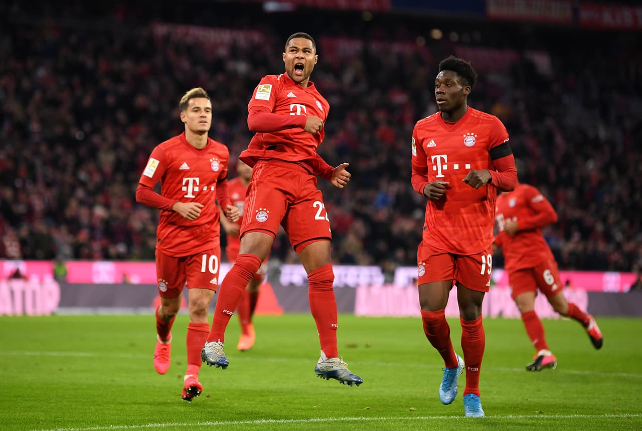 Gnabry (25’) abrió el marcador y Srbeny (44’) empató el partido. Lewandowski apareció para darle vuelta, pero Michel (75’) lo volvería a igualar. Al 88’ Lewandowski anotó el tercero que le dio la victoria a los de casa.