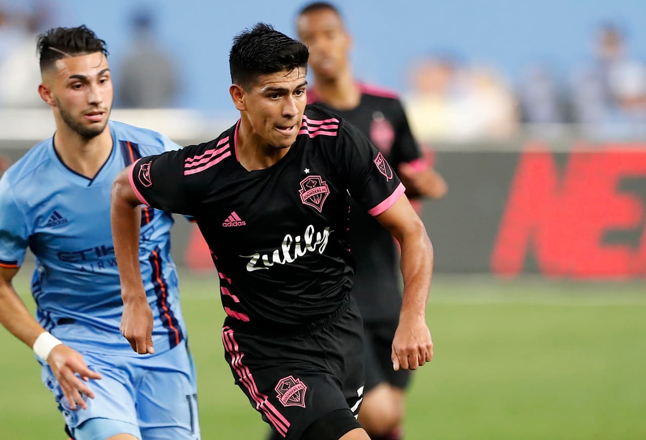 Xavier Arreaga, convocado por la selección de Ecuador