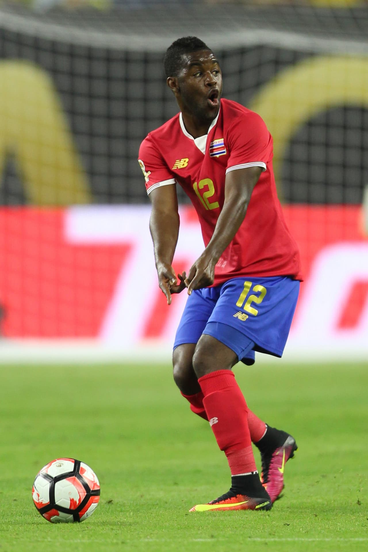 2. Joel Campbell (Sporting C.P. - Portugal) - El joven delantero, propiedad del Arsenal F.C. y actualmente a préstamo con el 'leao' portugués, es el segundo más caro de Costa Rica con un valor de 7 millones de euros.