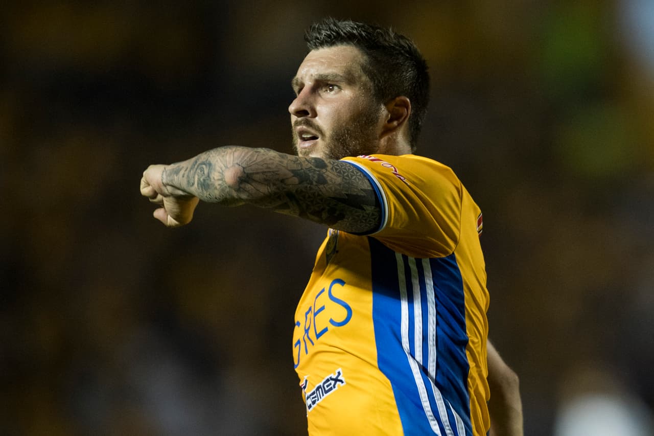 El 'Ilusionista' presentó un número innolvidable para toda la afición de los Tigres, que mantiene la ilusión de cara al juego de vuelta en Guadalajara.