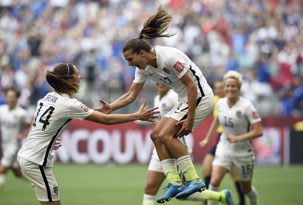 Y tan solo dos minutos después Tobin Heath marcó el 5-2 y sentenció el partido y la selección femenil de Estados Unidos consiguió su tercera Copa del Mundo.