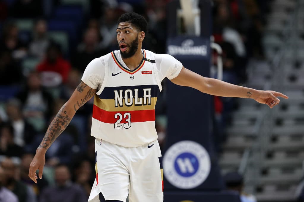 <b>22) New Orleans Pelicans (26-33)</b>: Bien, pues muy a su pesar, Anthony Davis seguirá en N.O. aunque Dell Demps, el gerente general, fue despedido por la saga de un canje frustrado con los Lakers. Las cosas pintan mal para los Pelicans.