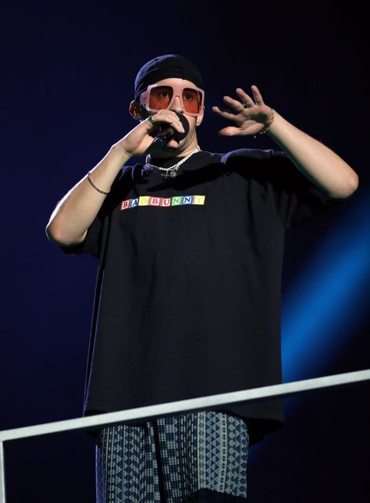 Ahora nos tocará ver al ‘Conejo Malo’ hablando sobre su gran éxito actual.
<br>