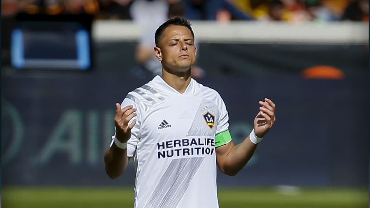 Chicharito sobre su separación: “No era la mejor pareja”