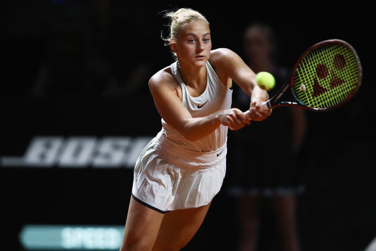 La ucraniana Marta Kostyuk es una mezcla ganadora entre talento, juventud y belleza que la convierten en uno de los nombres que el tenis mundial sigue con mucha atención, ahora en Alemania.