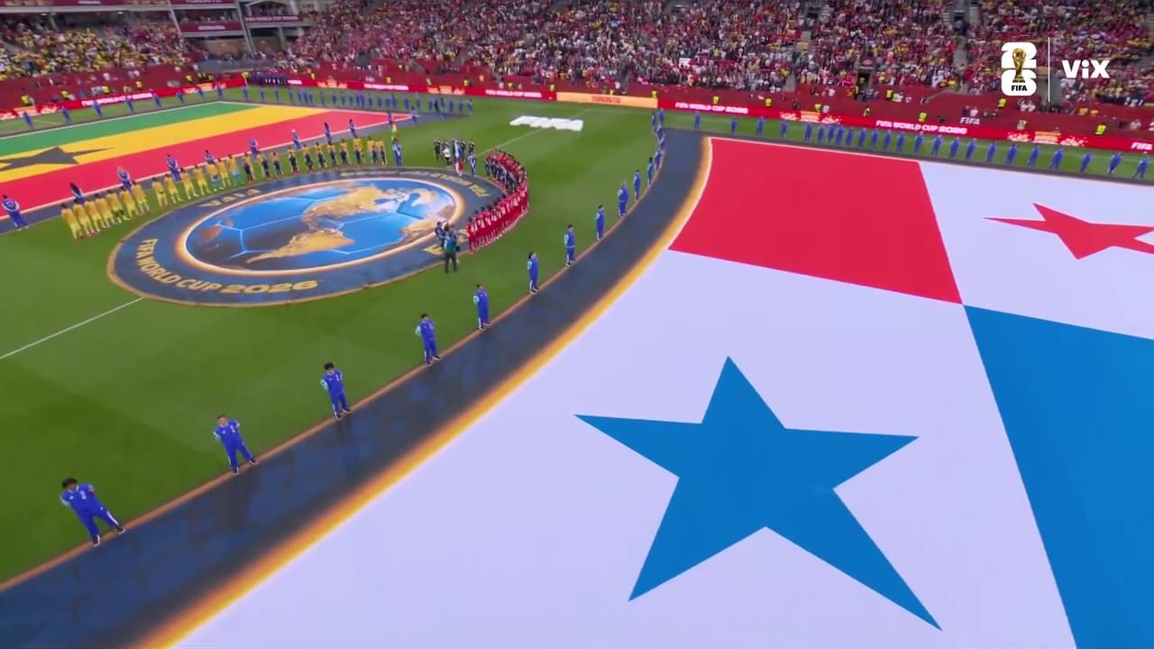 ¡Momentazo durante los himnos de Ghana y Panamá en Canadá!