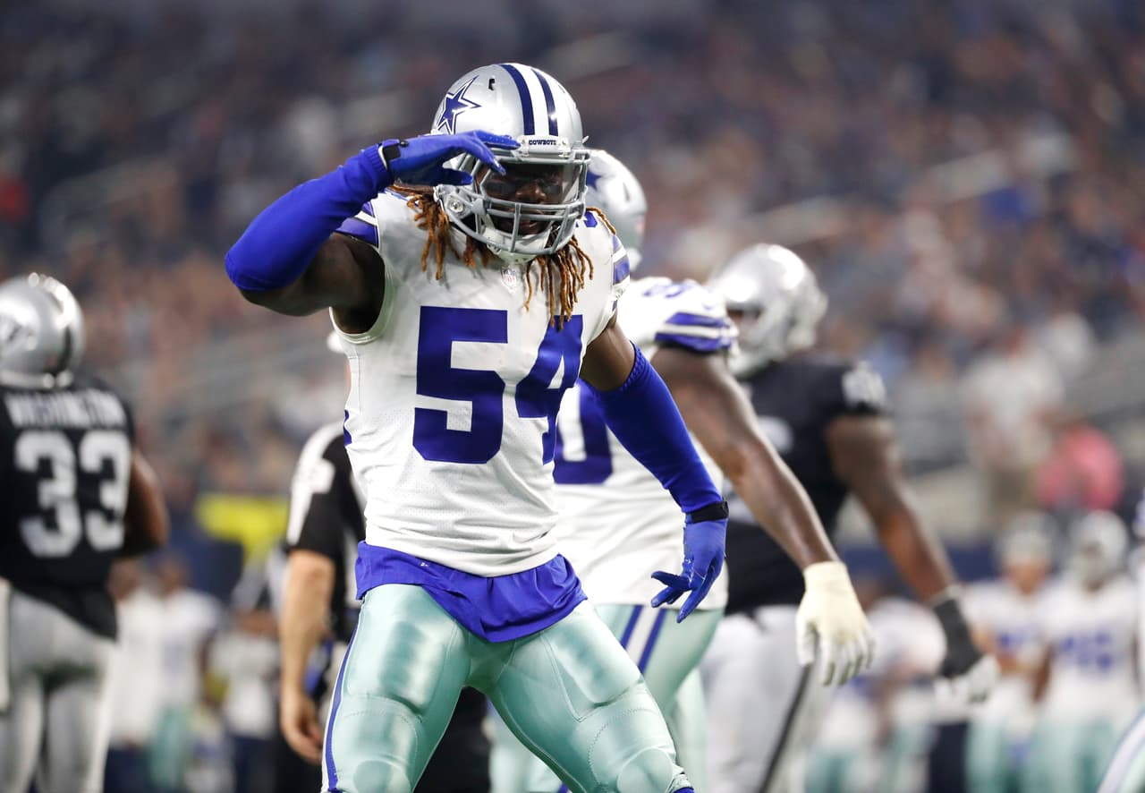 <i>El Roster</i>
<br>Altas: Los Cowboys casi no se reforzaron y apostaron por la continuidad en ataque. En defensa por fin podrá hacer su debut el LB Jaylon Smith, del que se esperan muchas cosas tras superar su lesión. Llegaron los CBs Nolan Carroll (Eagles) y Bene Benwikere (Bengals) y desean impacto inmediato de su primera selección DE Taco Charlton.