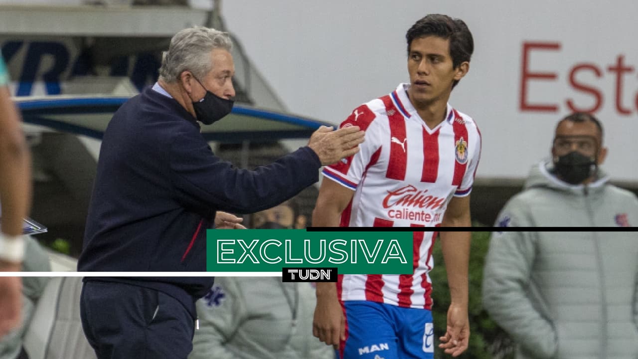 ¡Lo confirma Vucetich! JJ Macías se queda en Chivas