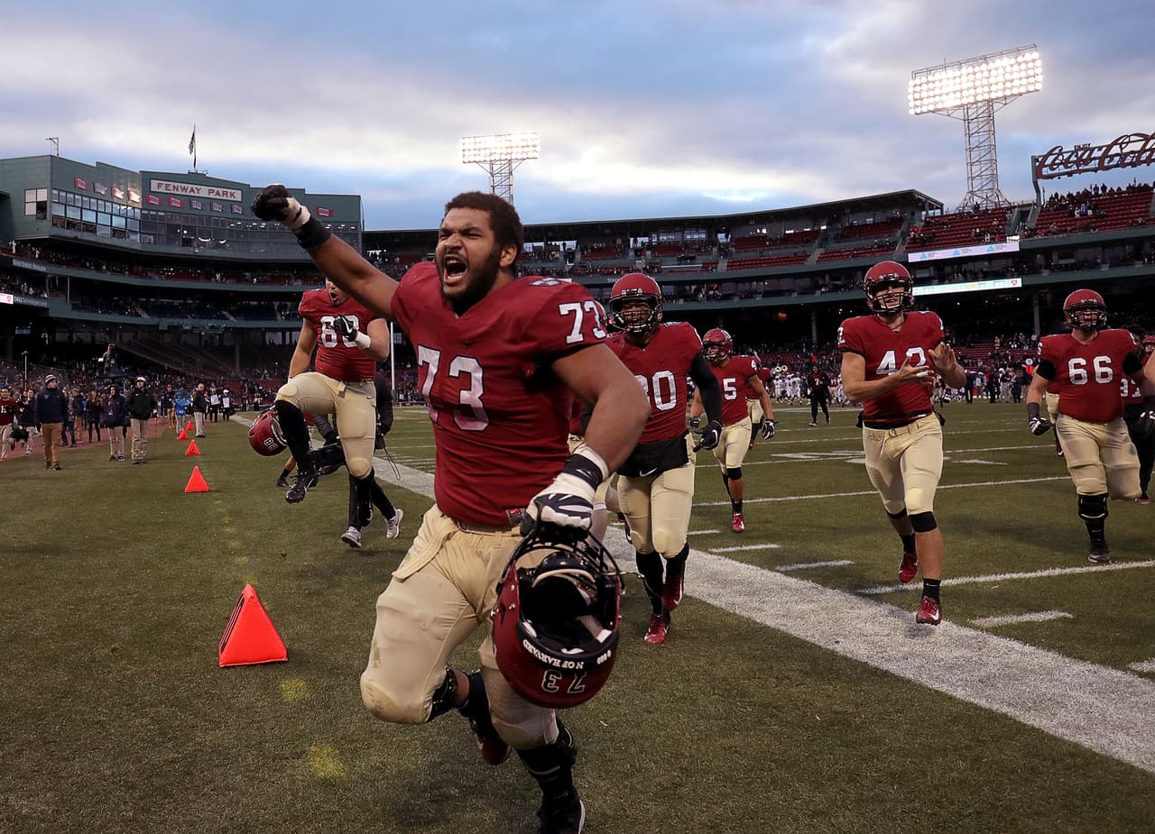 Dallas contrató a Larry Allen Jr., hijo del legendario liniero en los noventas