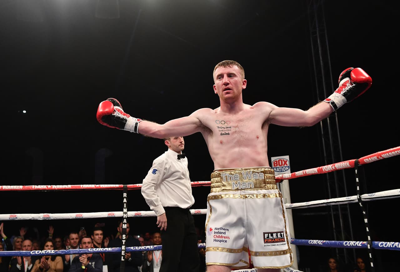 Barnes espera tomar vuelo en su carrera, a pesar de que su primer triunfo estará marcado por una extraña acción de su rival.