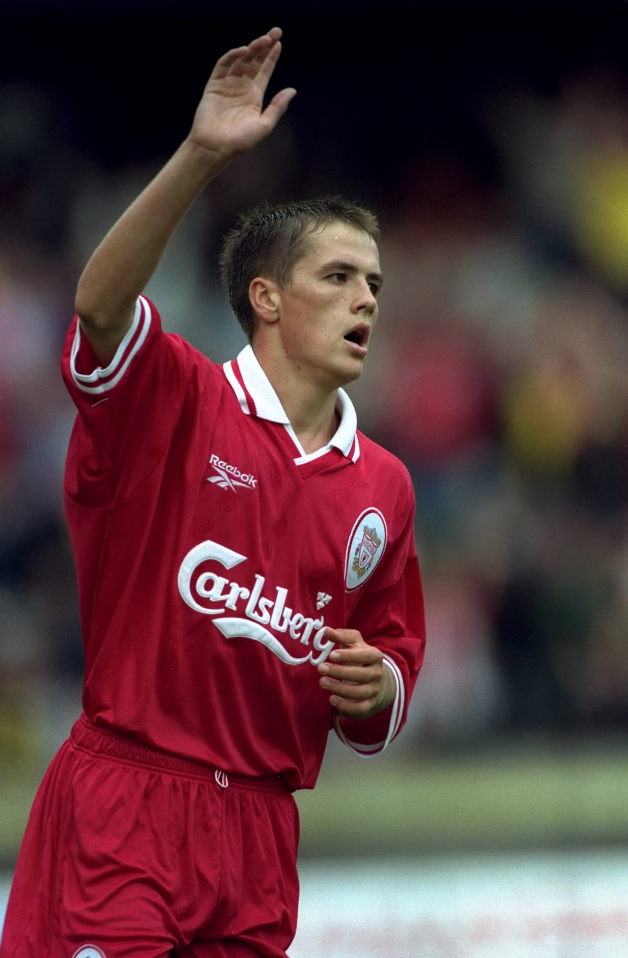 En el año 2000, Owen fue condecorado con el Balón de Oro de France Football.