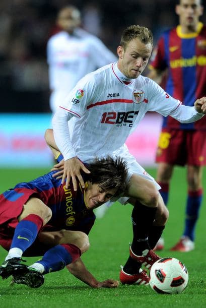 Pero no todo estaba dicho, el Sevilla reaccionó en la segunda parte e igualó con un tanto de Jesús Navas.