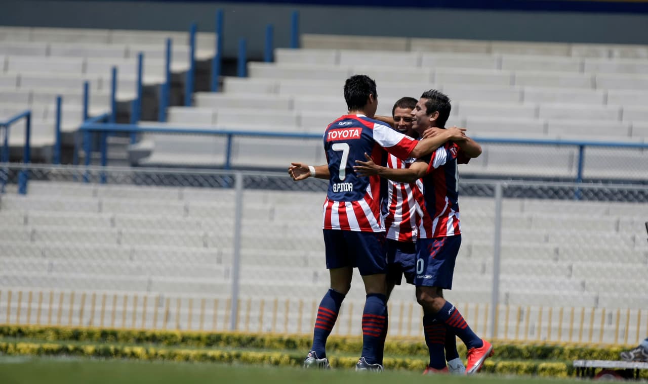 El último fin de semana de abril de 2009 la Liga MX jugó sin público debido a la emergencia sanitaria desatada por el virus de la influenza.