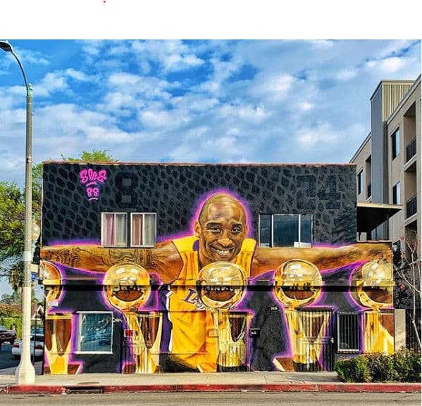 Ubicación: en el 2429 al oeste del bulevar Jefferson en Los Ángeles.