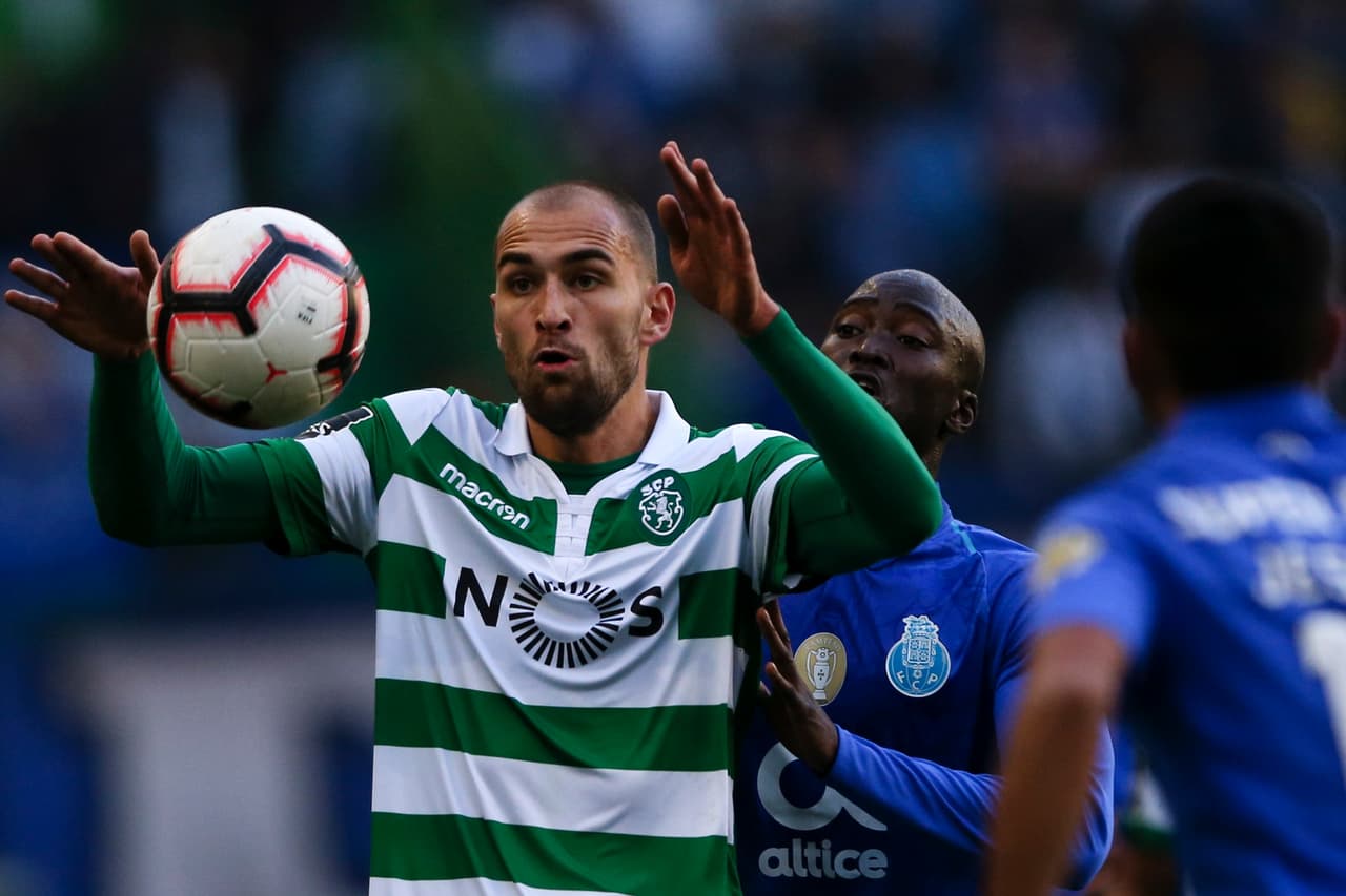 En el segundo tiempo las acciones no solo subieron de intensidad sino que el juego tuvo un ritmo de ir y venir, de auténtico vértigo, emociones no faltaron sin duda.