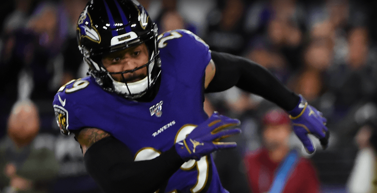 Earl Thomas no estará más con los Baltimore Ravens por golpear a un compañero y Dallas podría tomarlo.