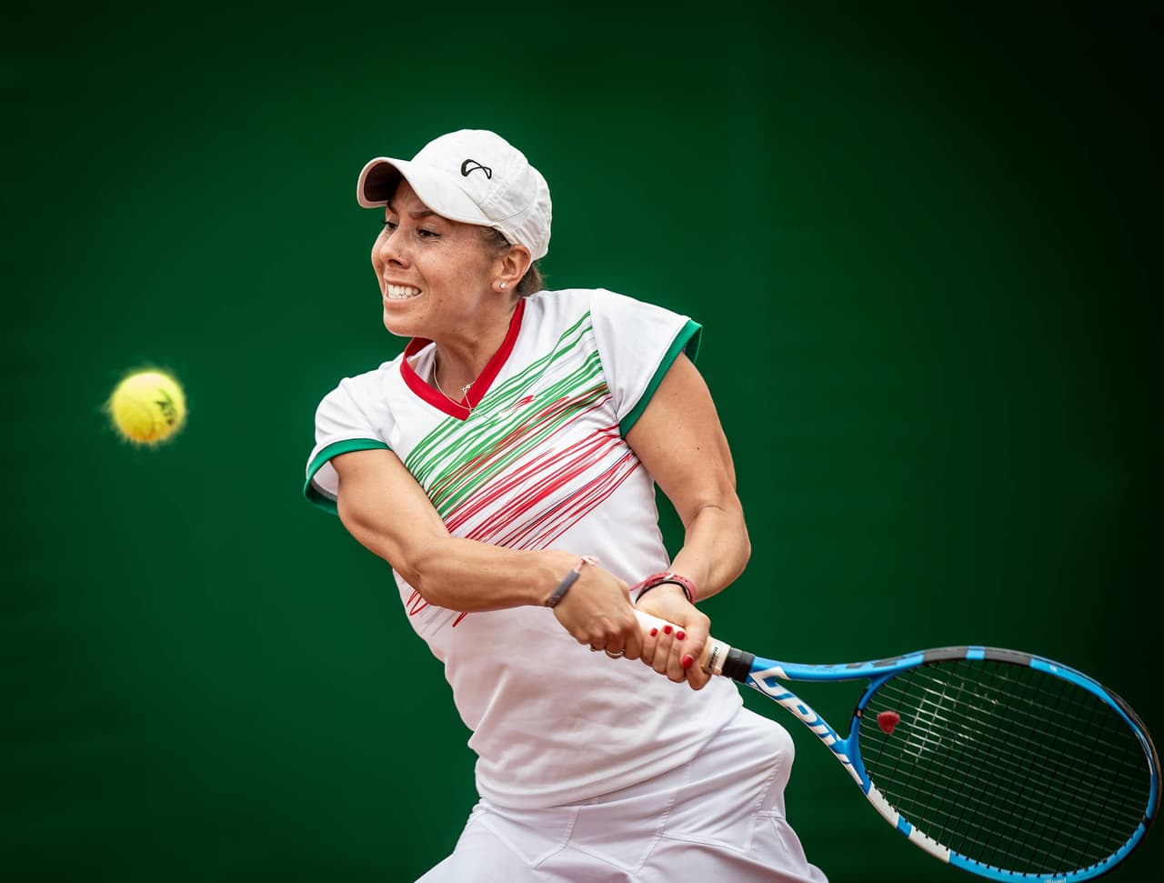 La mexicana Giuliana Olmos y la estadounidense Krawczyk vencieron a las rusas Potapova y Kalinskaya con parciales de 7-5 y 6-4.