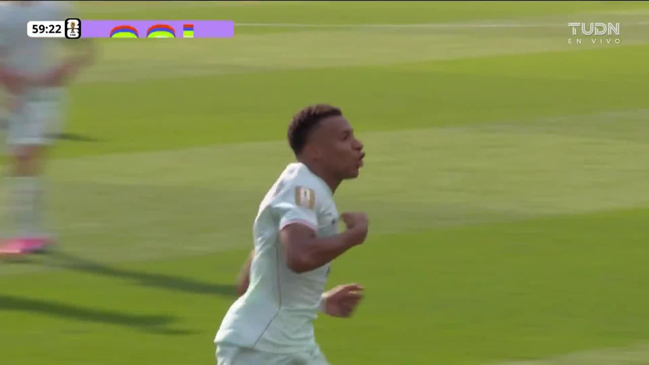 ¡Golazo de Mbappé! Francia rompe el cero con un misil