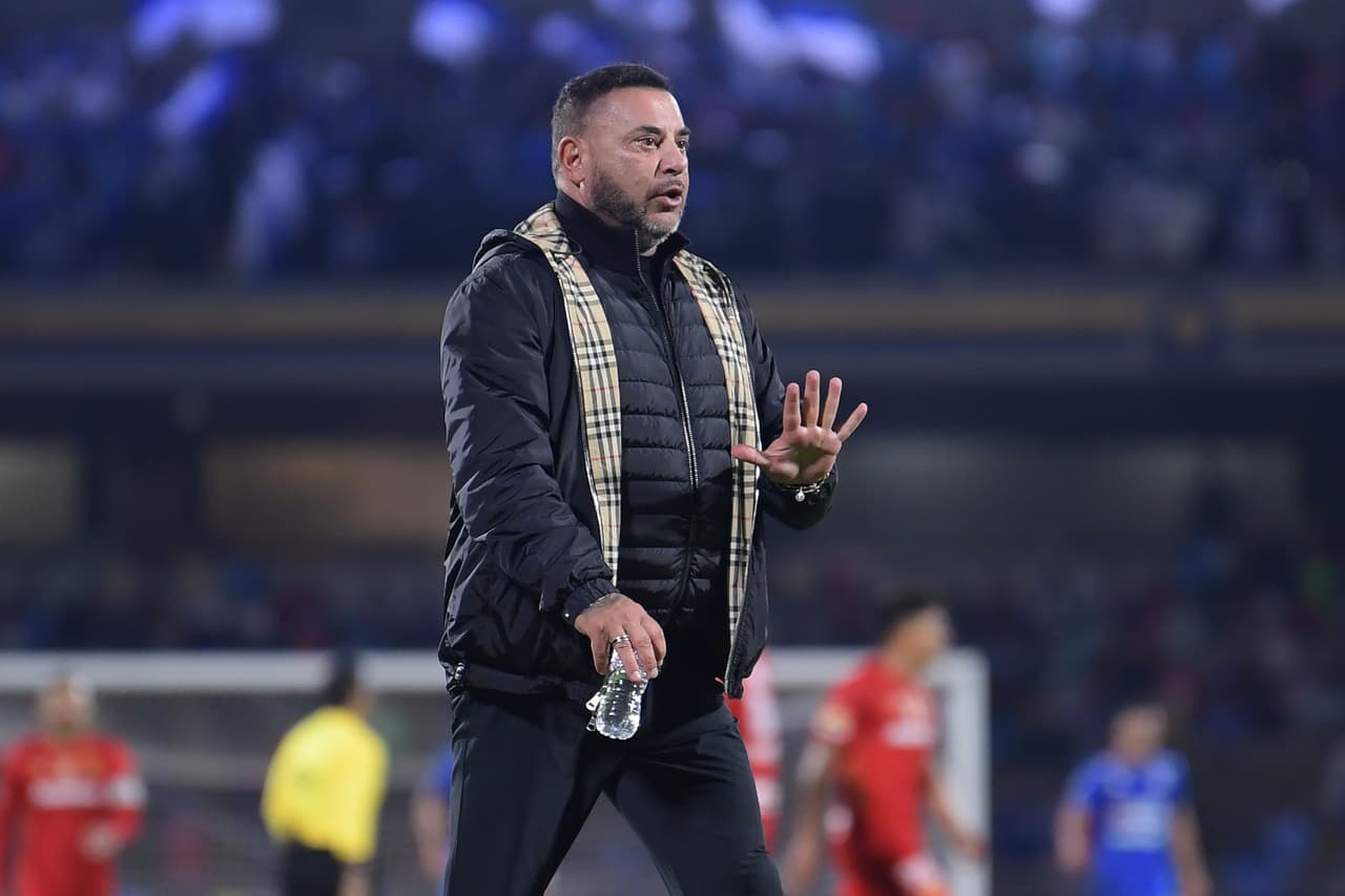 Antonio 'Turco' Mohamed, Toluca.
<br>Doce Liguillas dirigidas.
<br>2 con Tijuana.
<br>2 con América.
<br>6 con Monterrey.
<br>1 con Pumas.
<br>1 con Toluca.