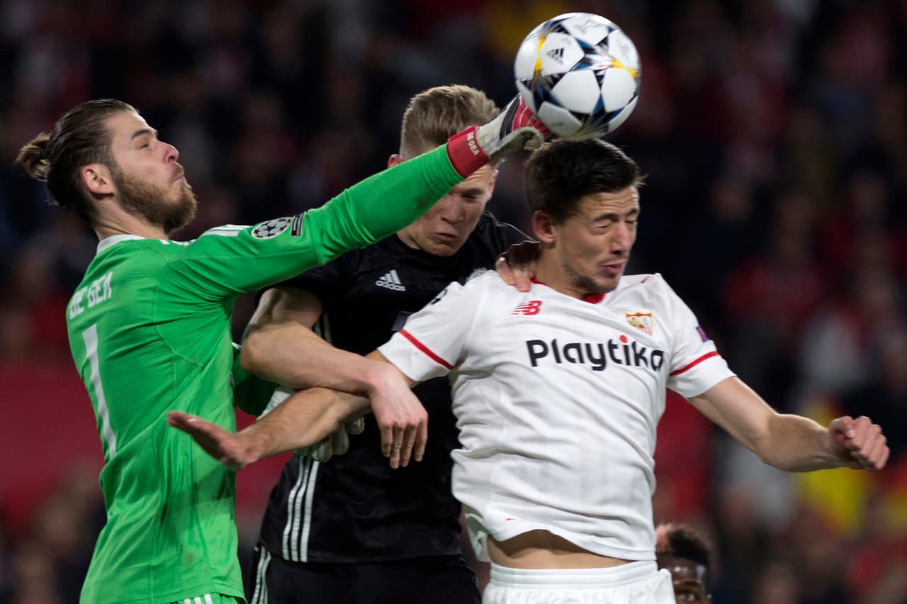 Sevilla igualó sin goles con Manchester United en el partido de ida de octavos de final de Champions League, que se jugó en territorio español. La figura indiscutible fue David de Gea.
