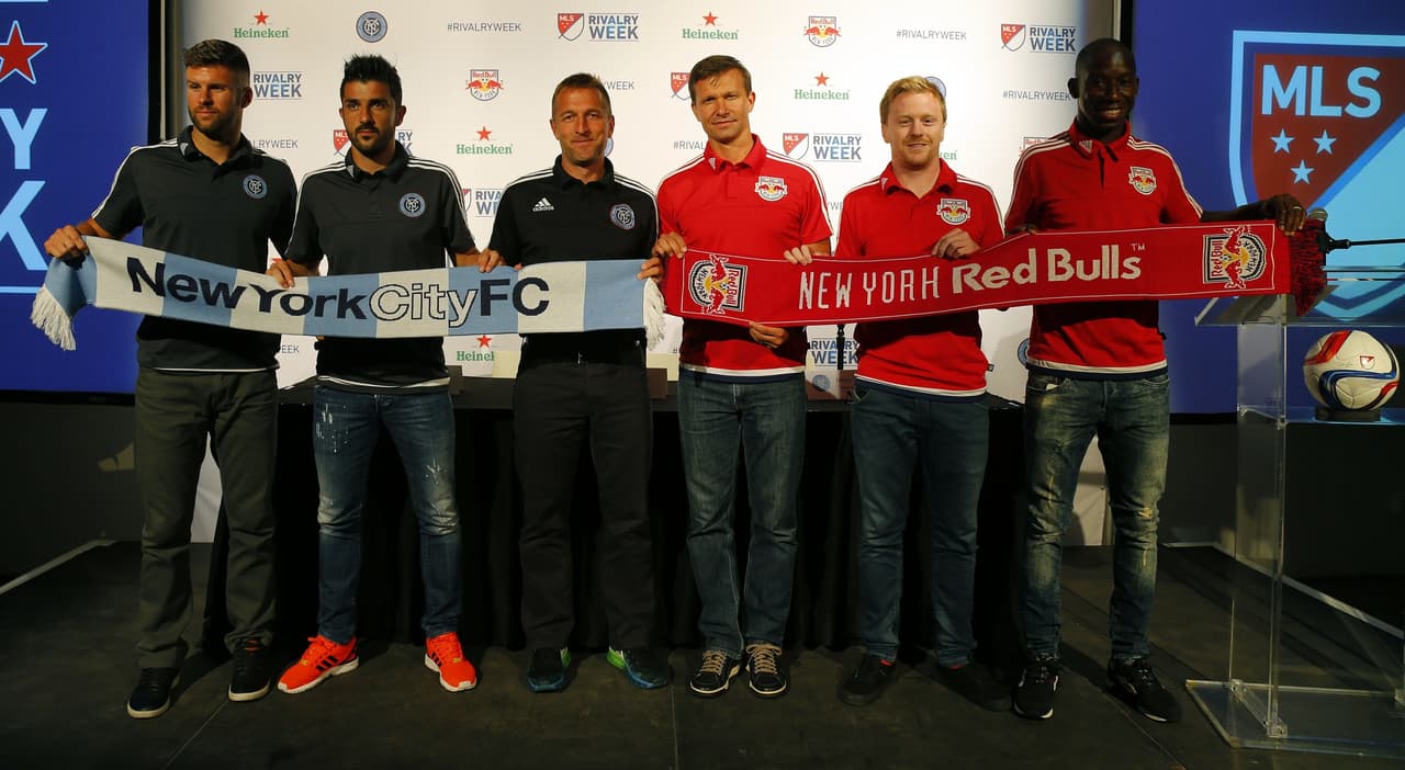 Wingert, Villa y Kreis con la bufanda celeste; BWP, McCarty y March