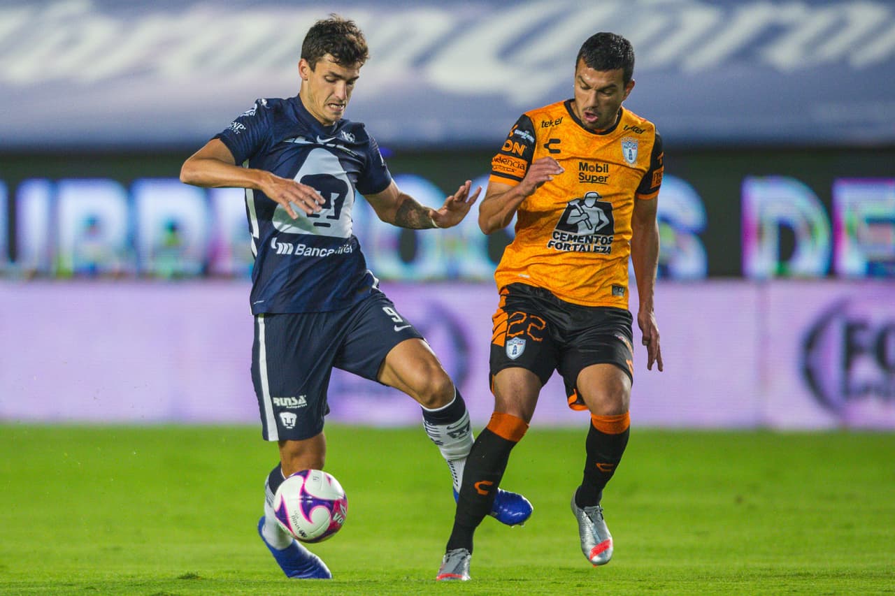 Con goles de Juan Pablo Vigón y Erick Aguirre, Pumas y pachuca no se pueden quedar con la victoria y se conforman con un punto.
