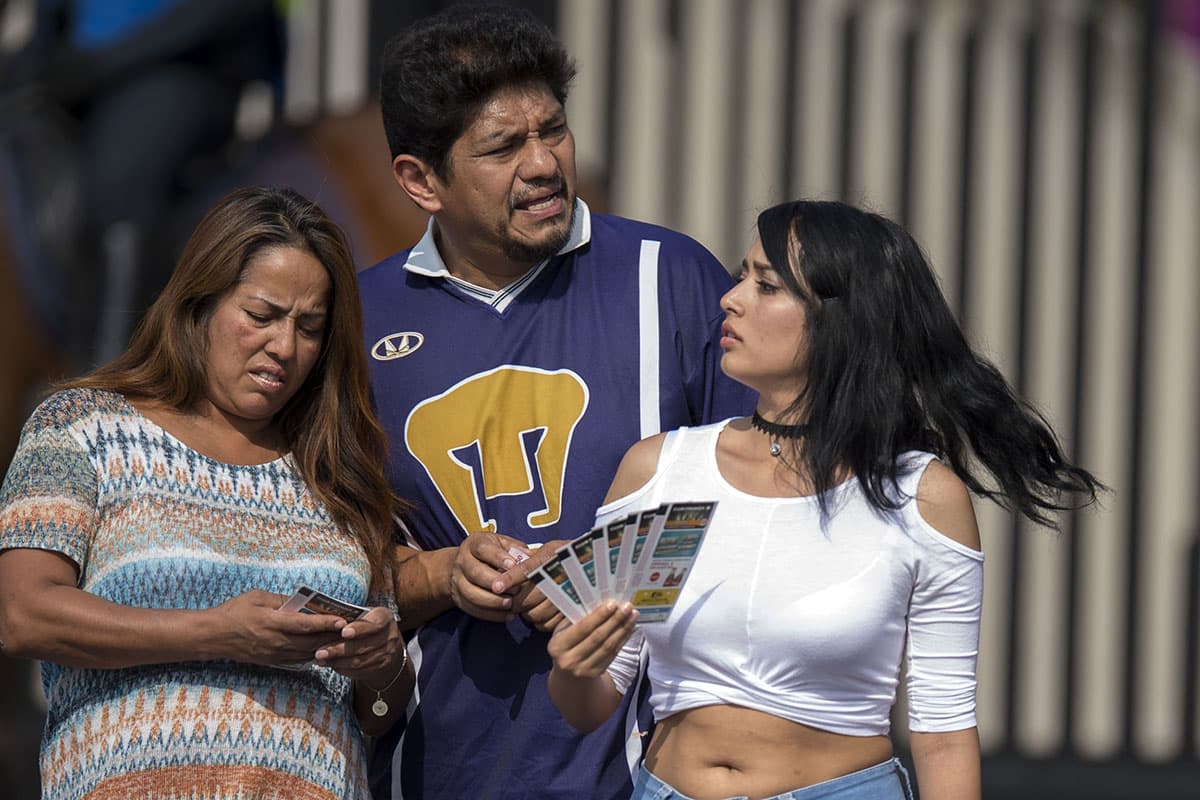 Partido de Acción Durante el Partido America vs Pumas Correspondiente a la Jornada 7 del Apertura 218 de la Liga BBVA Bancomer MX realizado en el Estadio Azteca En la Foto: Partido de acción durante el partido América contra Pumas Correspondiente al Día 7 de la 218a Apertura de la Liga BBVA Bancomer MX celebrada en el Estadio Azteca En la foto: