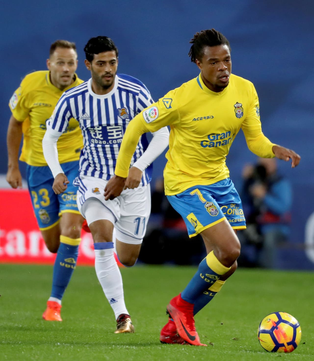 Sábado 2 de diciembre - 10:15 a.m. CT / Atlético de Madrid Vs. Real Sociedad: Carlos Vela llega de jugar 90 minutos en la Copa del Rey en la derrota por 3-2 ante el Lleida Esportiu, por los dieciseisavos de final. ¿Jugará este fin de semana?