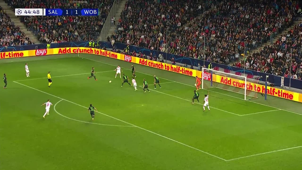 ¡TIRO ATAJADO! disparo por Luka Sucic.