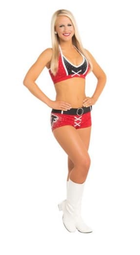 Atlanta Falcons, SYDNEY: Esta belleza tomó su primer clase de baile a los 6 años donde encontró su pasión. Estuvo en el equipo de danza de la Universidad de Auburn mientras estudiaba ciencias biomédicas. Lleva cuatro años como porrista en los Falcons.