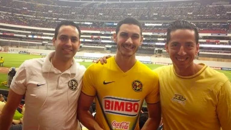 Alejandro Speitzer confiesa su amor por el América