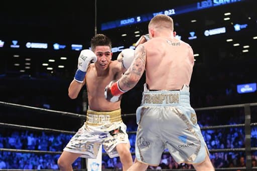 Carl Frampton venció a Leo Santa Cruz por decisión mayoritaria y le arrebató el título pluma AMB.