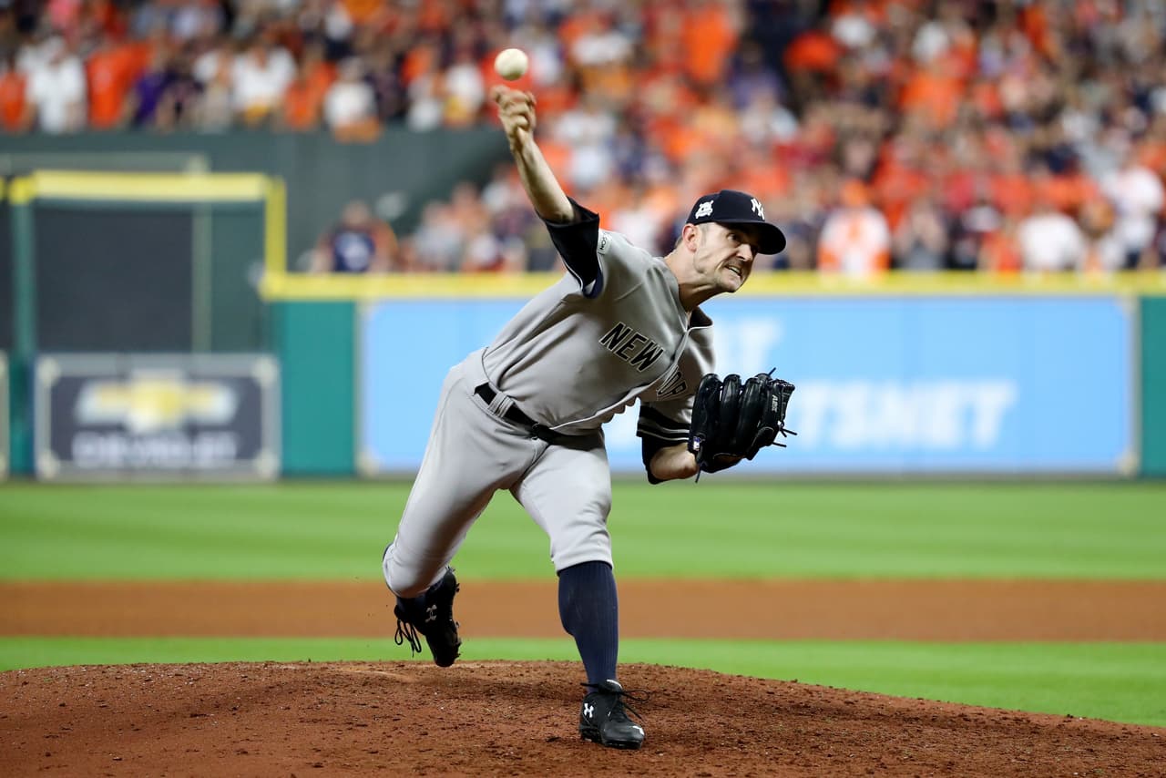 David Robertson normalmente es confiable pero el relevista de los Yankees tuvo una actuación para el olvido. Permitió 4 carreras limpias producto de 4 imparables y no pudo sacar un sólo out.