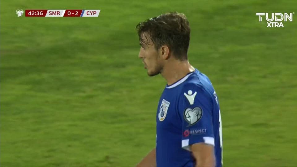 Tiro desviado de Matija Spoljaric