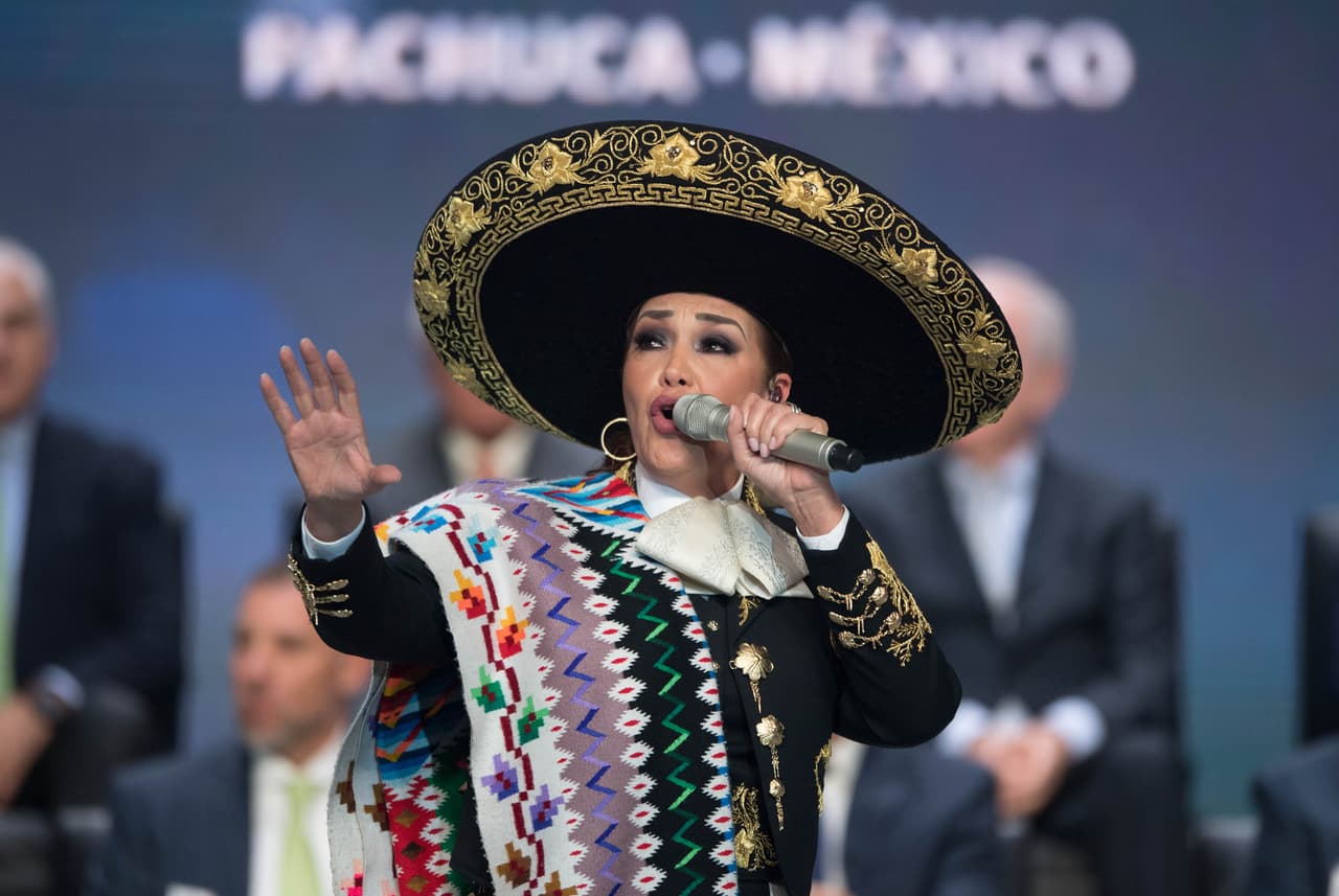 La fiesta se tomó el escenario en medio del evento futbolero, con la música como ingrediente clave.
