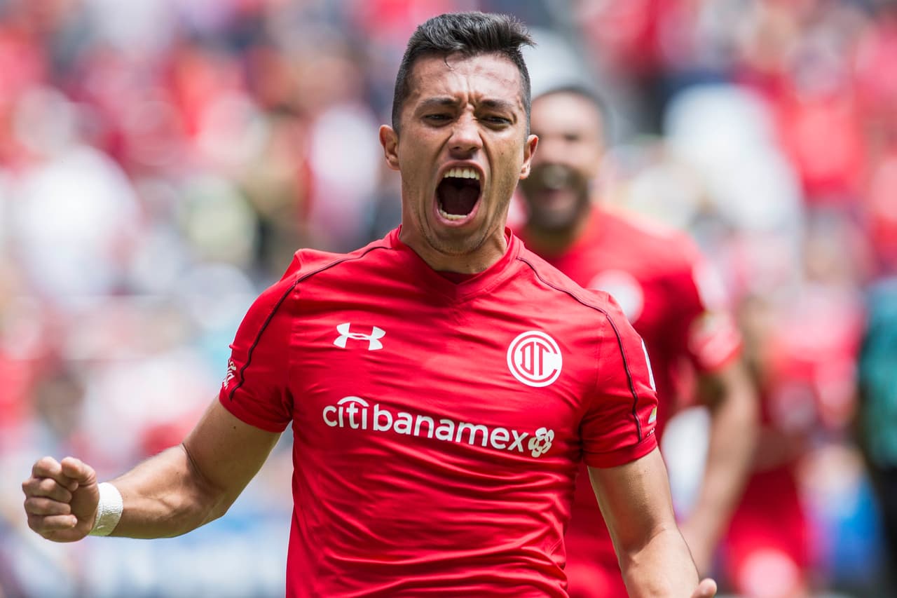 009 Fernando Uribe. Equipo: Toluca. Puntos Totales: 49 Costo: $9.2 millones