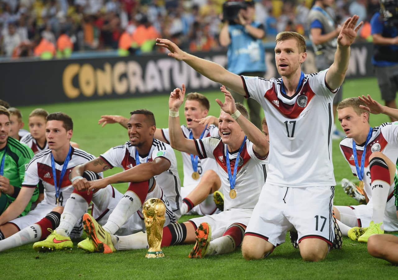 El trabajo con convicción en sus capacidades partido a partido quedó revelada por una Alemania dominante, que rompió una racha de 24 años sin ser campeón. Un trabajo mental apoyado en el equipo.