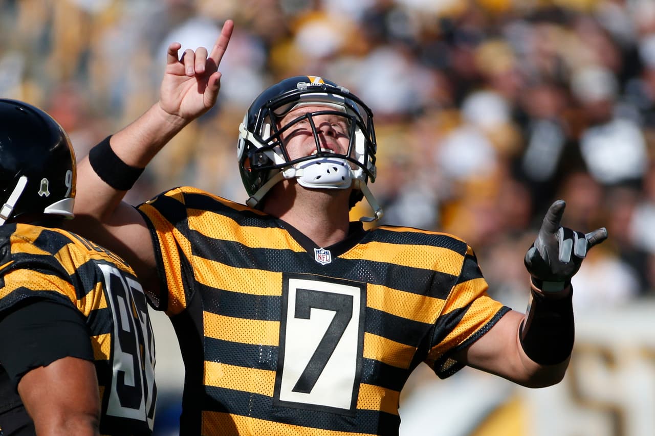 Gran duelo divisional vivieron los Bengals vs. los Steelers, donde Cincinnati mantuvo el invicto al amargar el regreso de Roethlisberger a Pittsburgh 16-10. Checa las mejores tomas de este partido.
