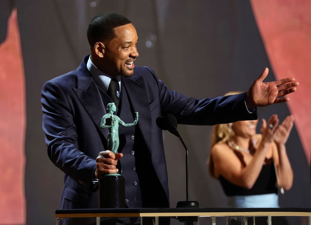 “Ese puede haber sido uno de los mejores momentos de mi carrera en este momento”, dijo Smith, “porque mi nombre fue llamado ‘King Richard’ sentado junto a Venus Williams”.